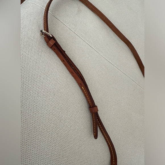 DOONEY & BOURKE BLUE TRIPLE ZIPPER FRONT CROSSBODY BAG - Picture 11 of 14